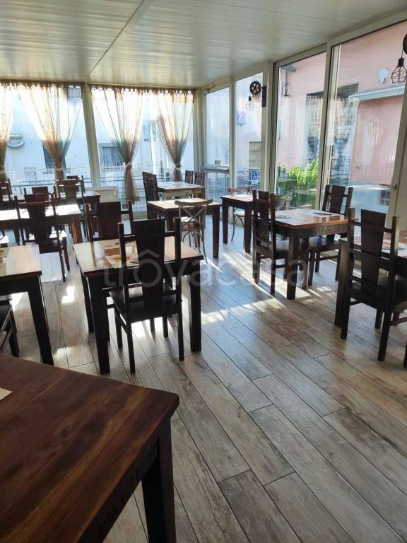 negozio in vendita a Somma Lombardo