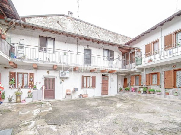 appartamento in vendita a Somma Lombardo