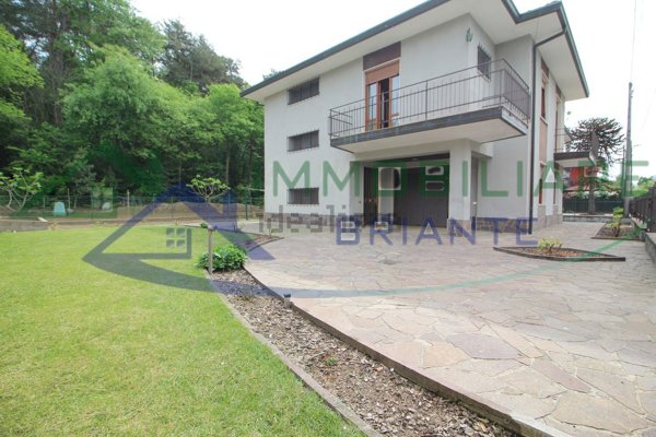 appartamento in vendita a Somma Lombardo in zona Maddalena