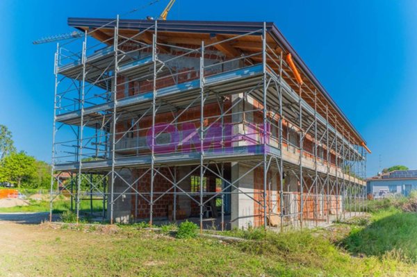 casa indipendente in vendita a Somma Lombardo