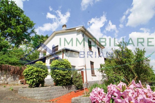 casa indipendente in vendita a Somma Lombardo