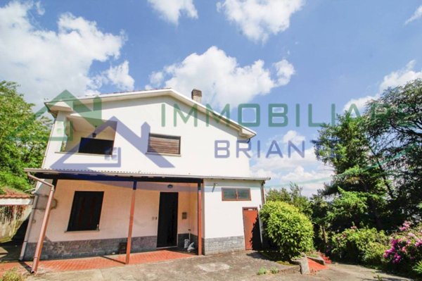 casa indipendente in vendita a Somma Lombardo