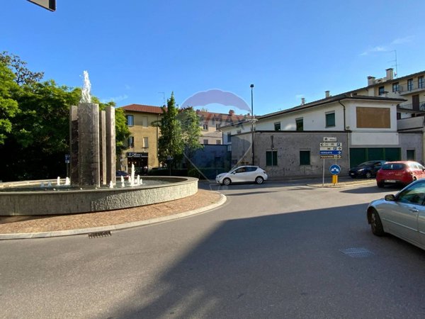 villa in vendita a Somma Lombardo