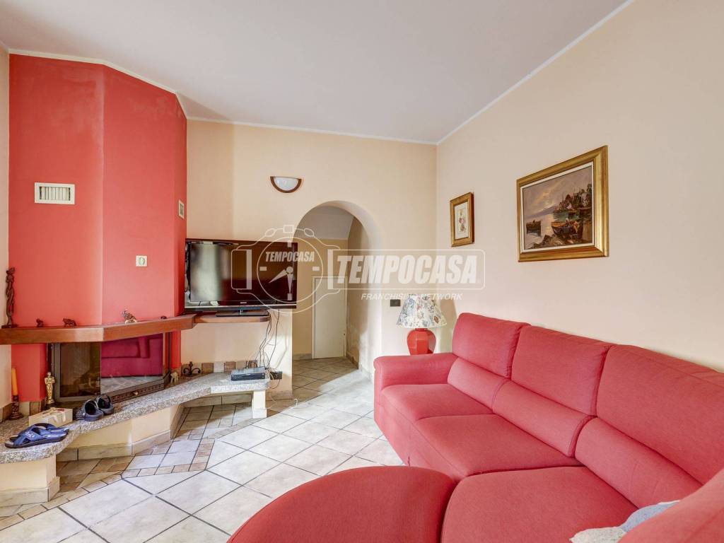 casa indipendente in vendita a Somma Lombardo