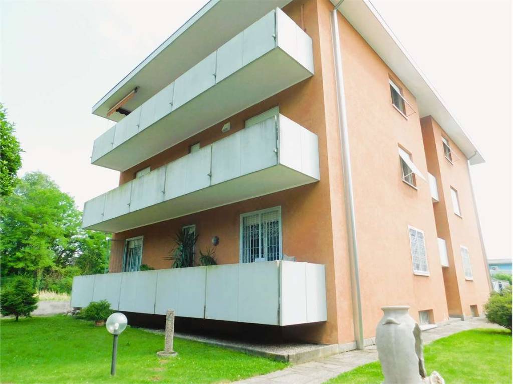 appartamento in vendita a Somma Lombardo
