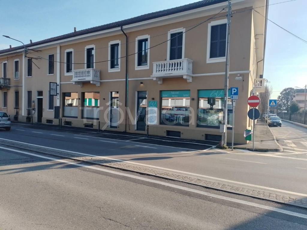 trivano in vendita a Somma Lombardo