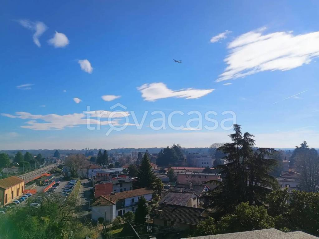 appartamento in vendita a Somma Lombardo