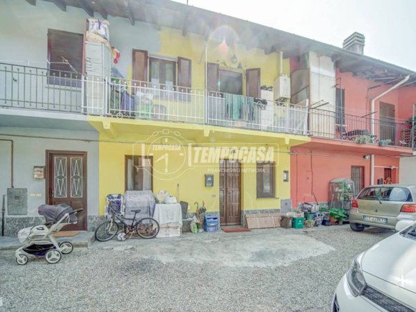 casa indipendente in vendita a Somma Lombardo