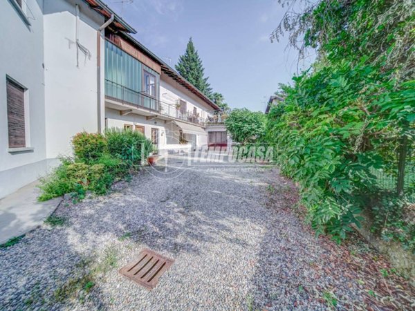 casa indipendente in vendita a Somma Lombardo