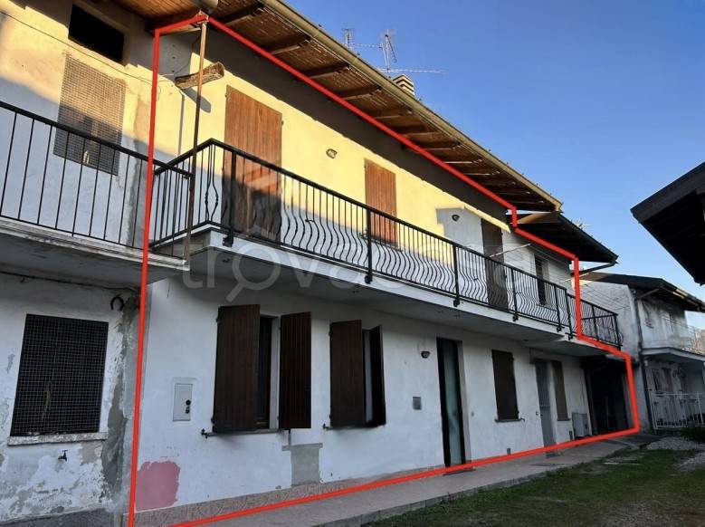 casa indipendente in vendita a Somma Lombardo in zona Coarezza