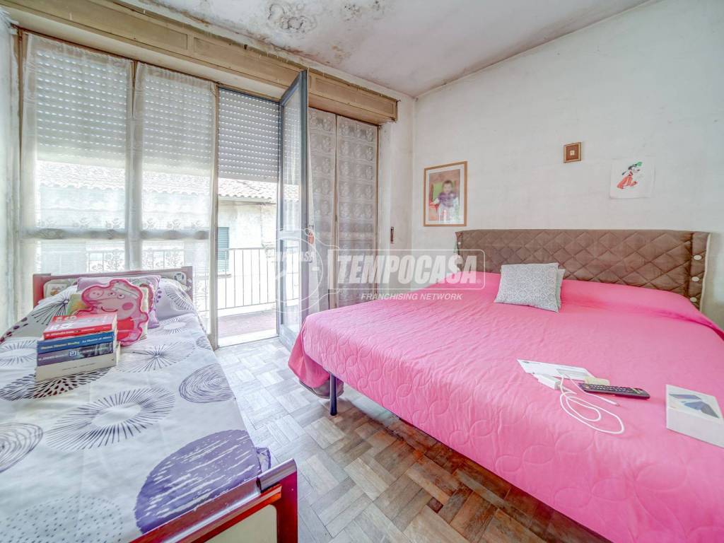 casa indipendente in vendita a Somma Lombardo
