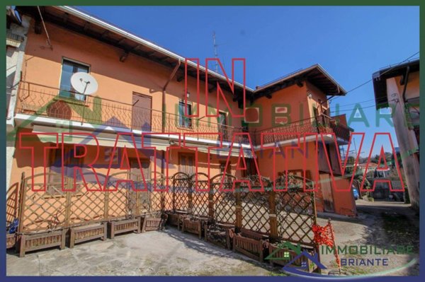 casa indipendente in vendita a Somma Lombardo