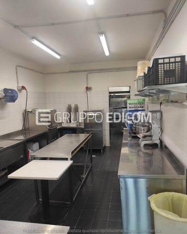 negozio in vendita a Somma Lombardo