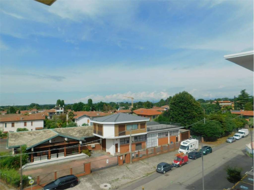 appartamento in vendita a Somma Lombardo