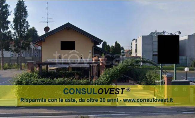 negozio in vendita a Somma Lombardo