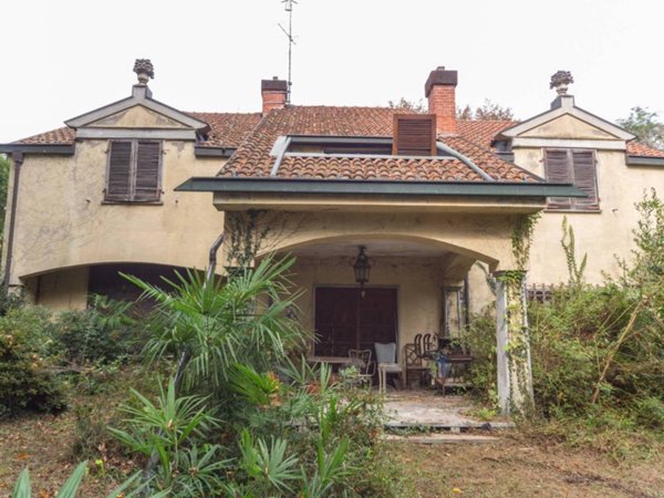 casa indipendente in vendita a Somma Lombardo