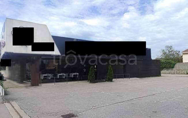 negozio in vendita a Somma Lombardo