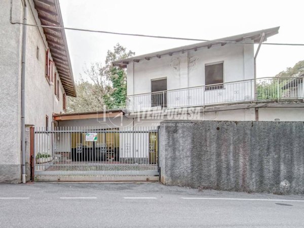 casa indipendente in vendita a Somma Lombardo