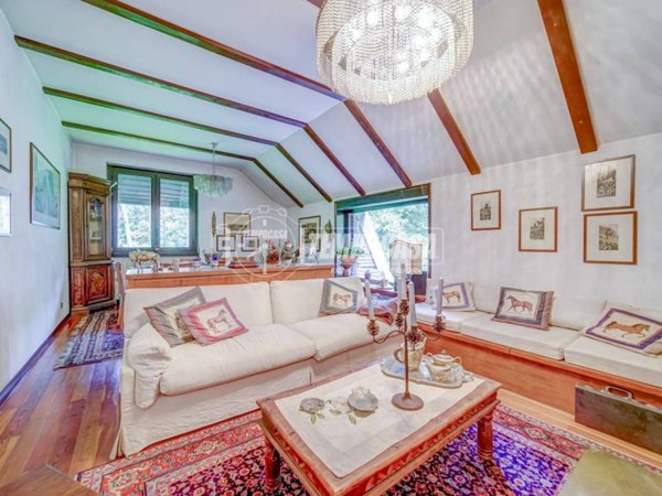 casa indipendente in vendita a Somma Lombardo