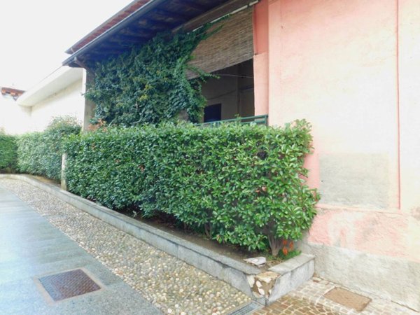 negozio in vendita a Somma Lombardo