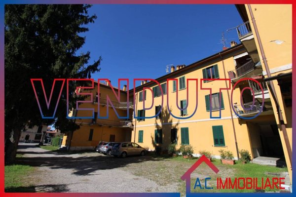 appartamento in vendita a Somma Lombardo in zona Maddalena