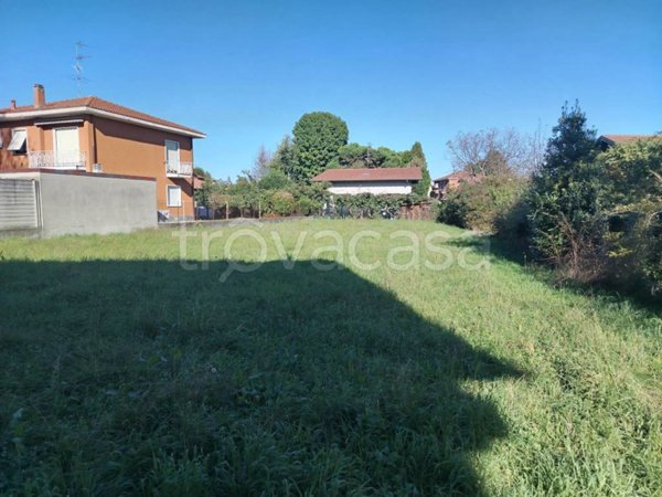 terreno edificabile in vendita a Somma Lombardo