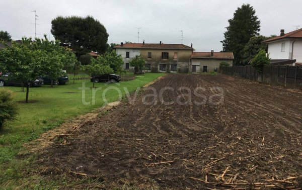 terreno edificabile in vendita a Somma Lombardo
