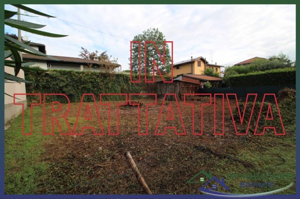 terreno edificabile in vendita a Somma Lombardo