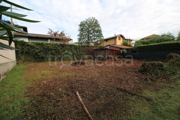 terreno edificabile in vendita a Somma Lombardo