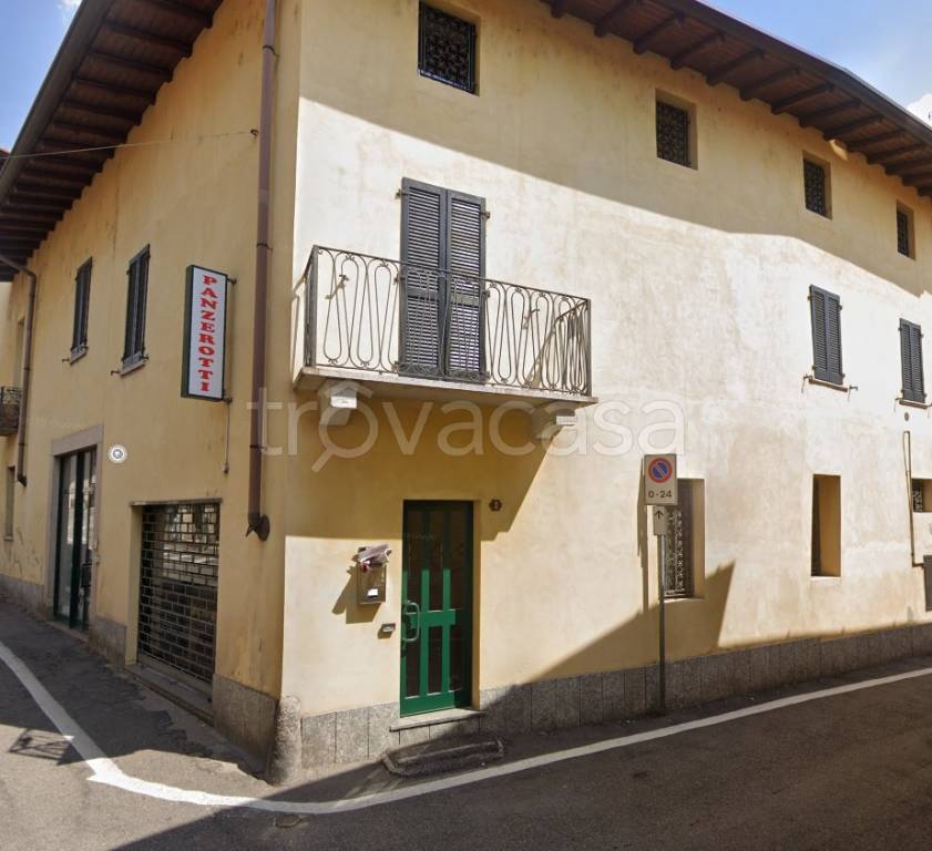 ufficio in vendita a Somma Lombardo