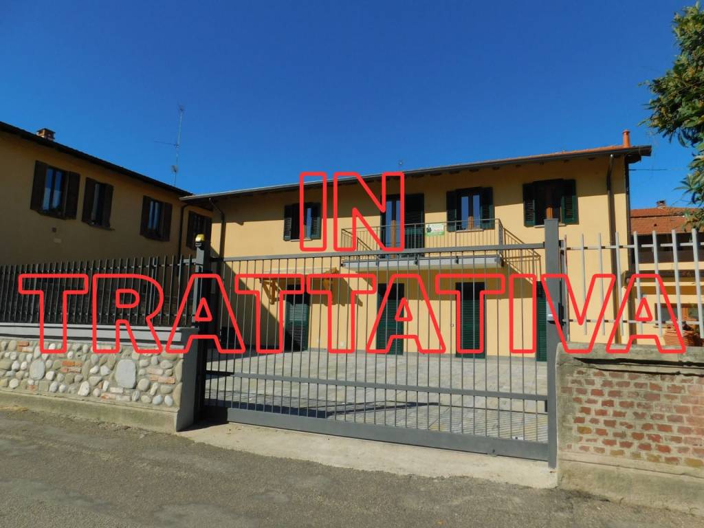 casa indipendente in vendita a Somma Lombardo