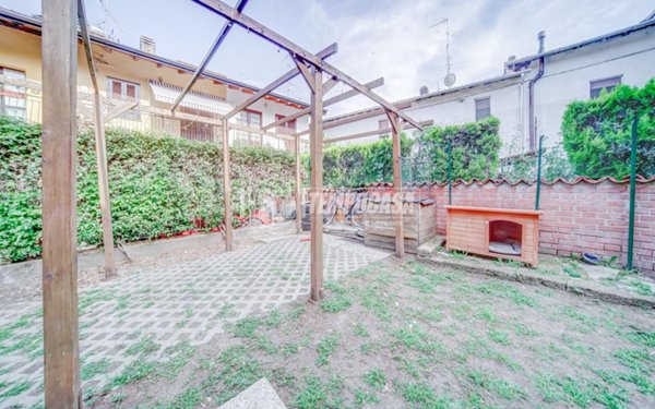 casa indipendente in vendita a Somma Lombardo