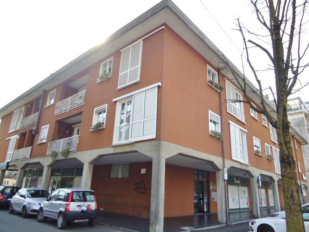 appartamento in vendita a Somma Lombardo