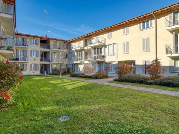 appartamento in vendita a Somma Lombardo