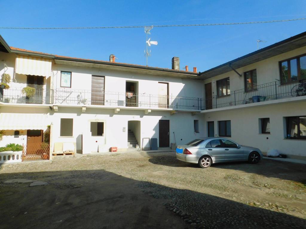 appartamento in vendita a Somma Lombardo