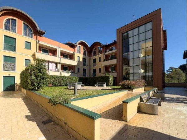 appartamento in vendita a Somma Lombardo