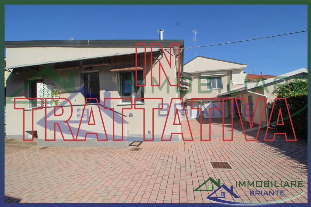 casa indipendente in vendita a Somma Lombardo