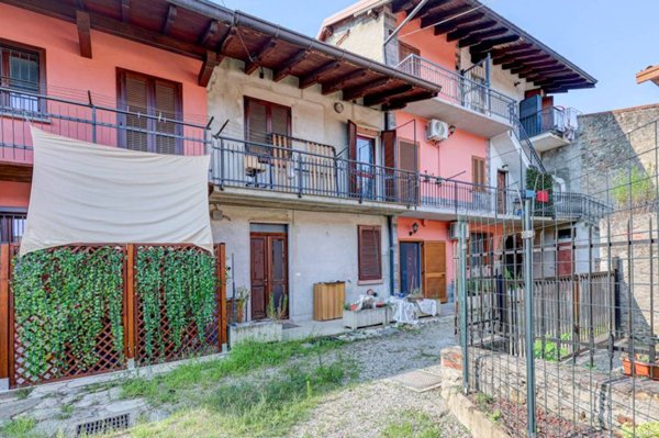 casa indipendente in vendita a Somma Lombardo