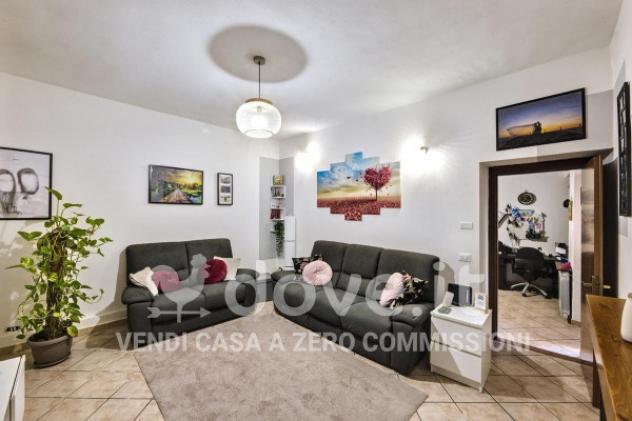 casa indipendente in vendita a Somma Lombardo