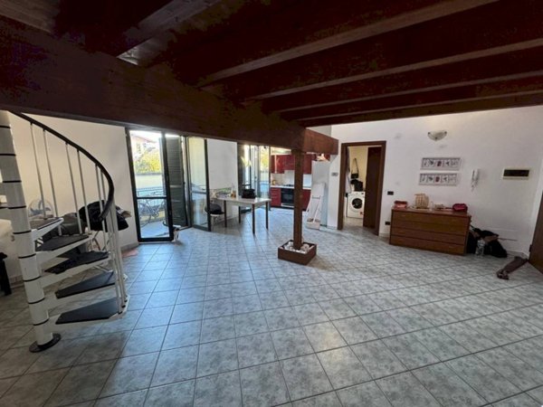 appartamento in vendita a Somma Lombardo