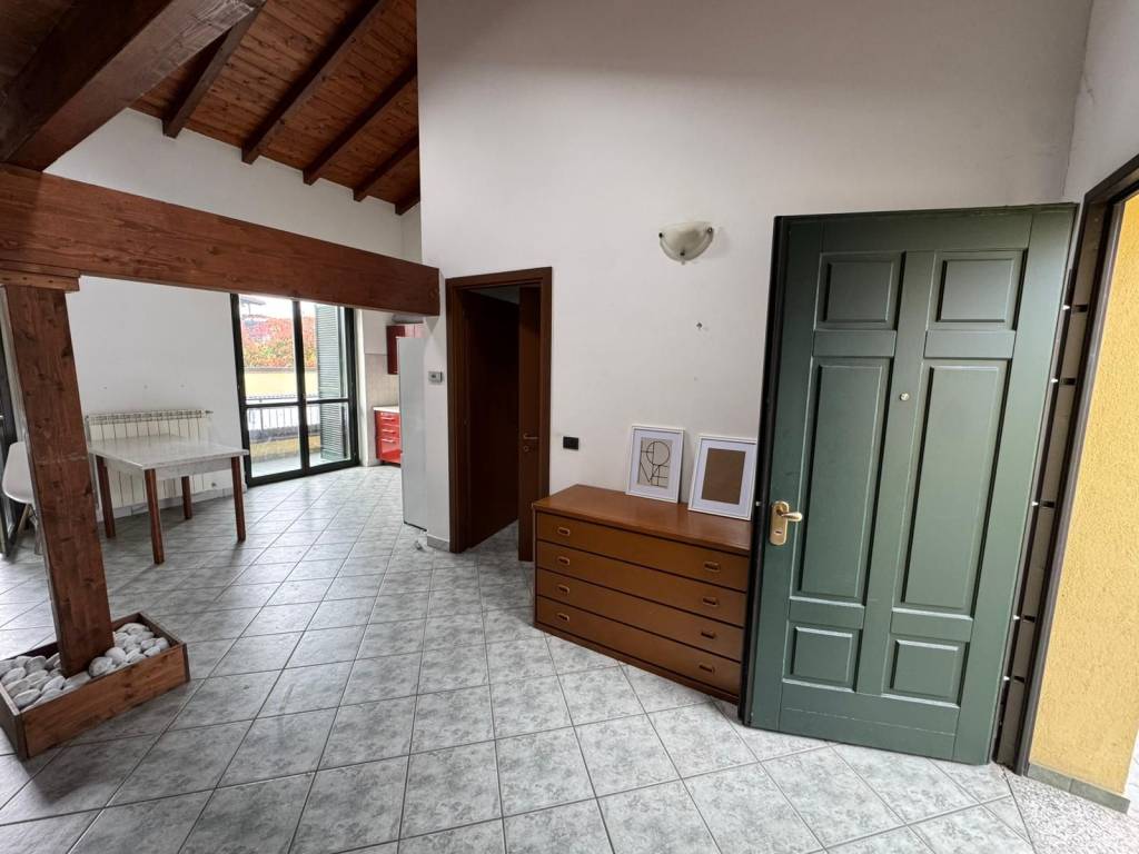 appartamento in vendita a Somma Lombardo