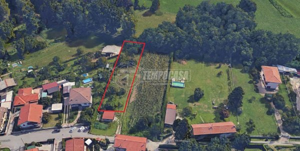 terreno edificabile in vendita a Somma Lombardo