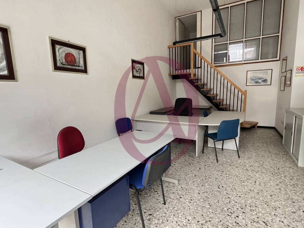 ufficio in vendita a Somma Lombardo
