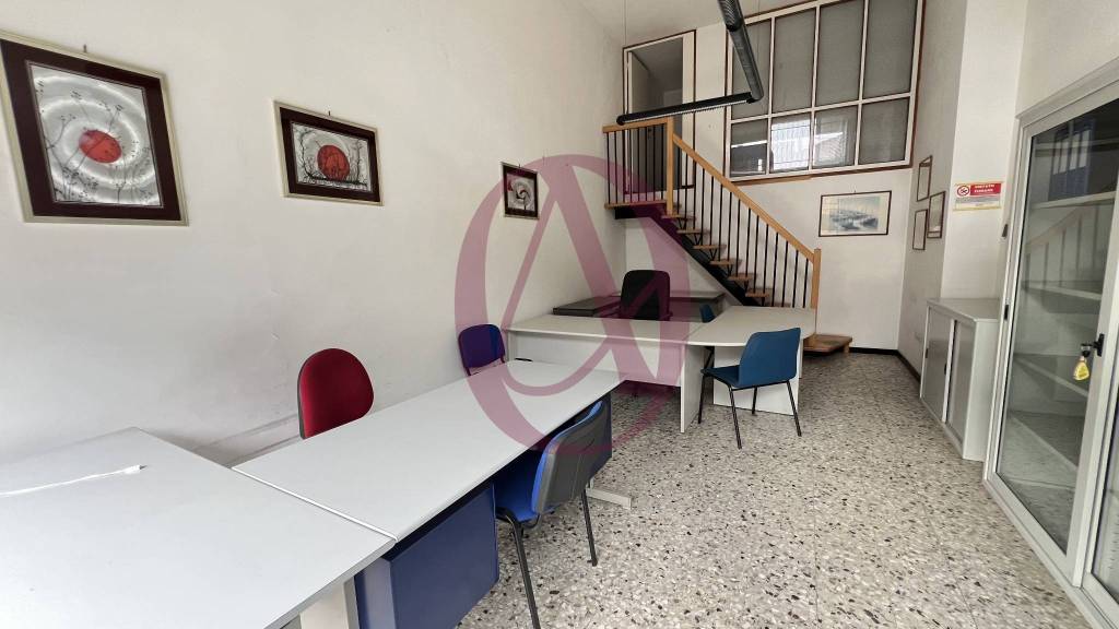 ufficio in vendita a Somma Lombardo