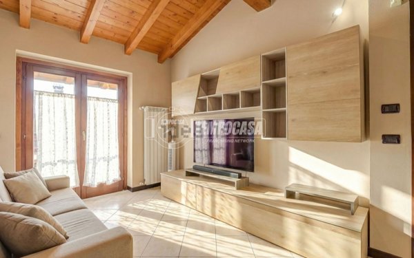 appartamento in vendita a Somma Lombardo