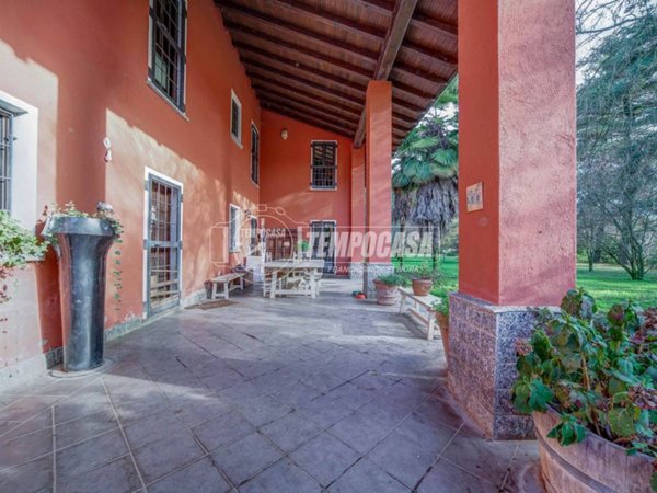 casa indipendente in vendita a Somma Lombardo