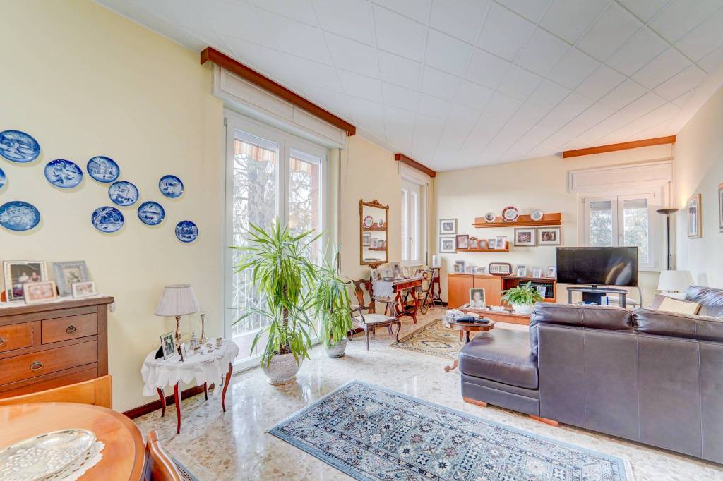 appartamento in vendita a Somma Lombardo