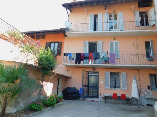 casa indipendente in vendita a Somma Lombardo