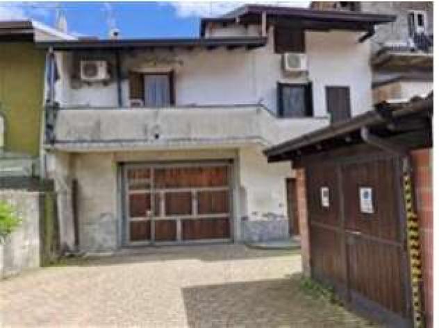 appartamento in vendita a Somma Lombardo