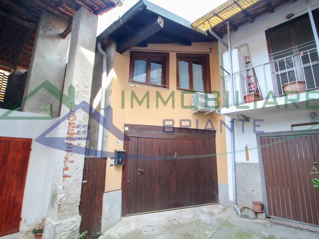 casa indipendente in vendita a Somma Lombardo